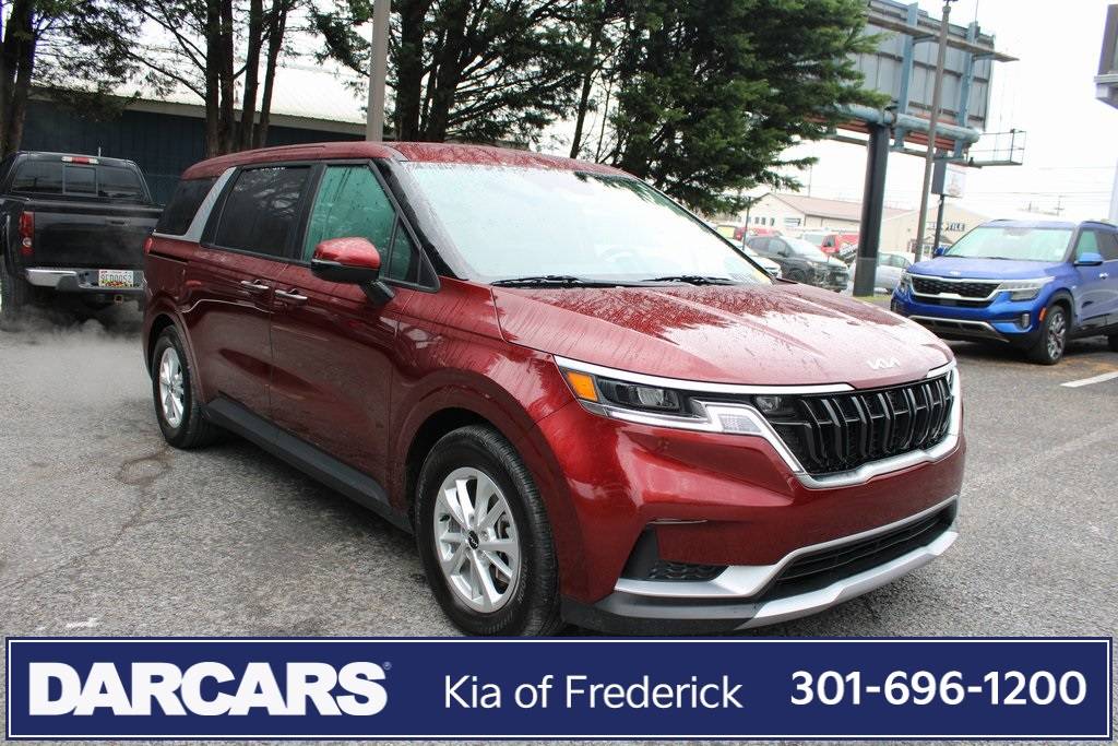 2024 Kia Carnival LXS — Minivan — 17,534 mi — Frederick, MD