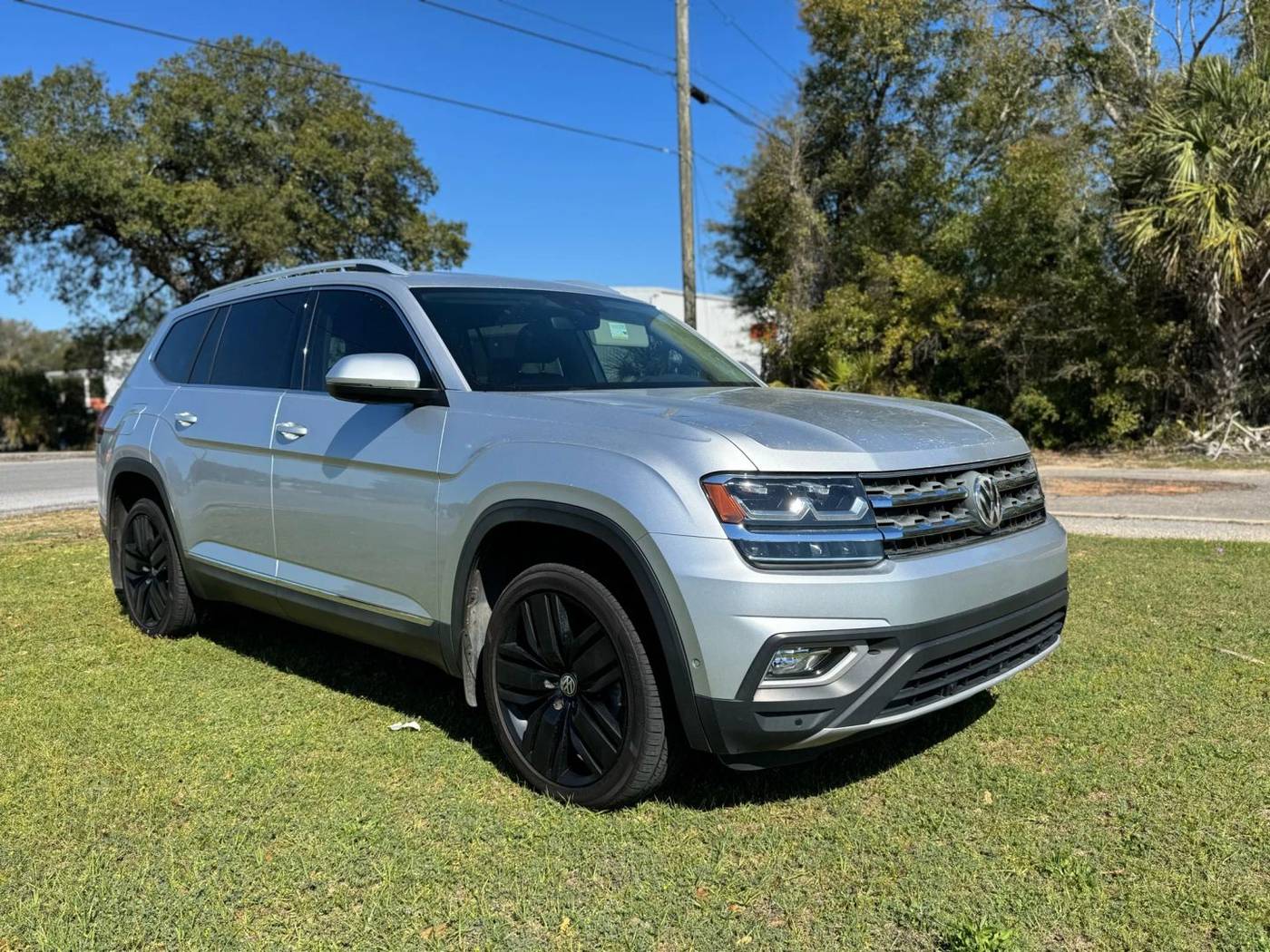 2018 Volkswagen Atlas SEL Premium — SUV — 95,558 mi — Pensacola, FL