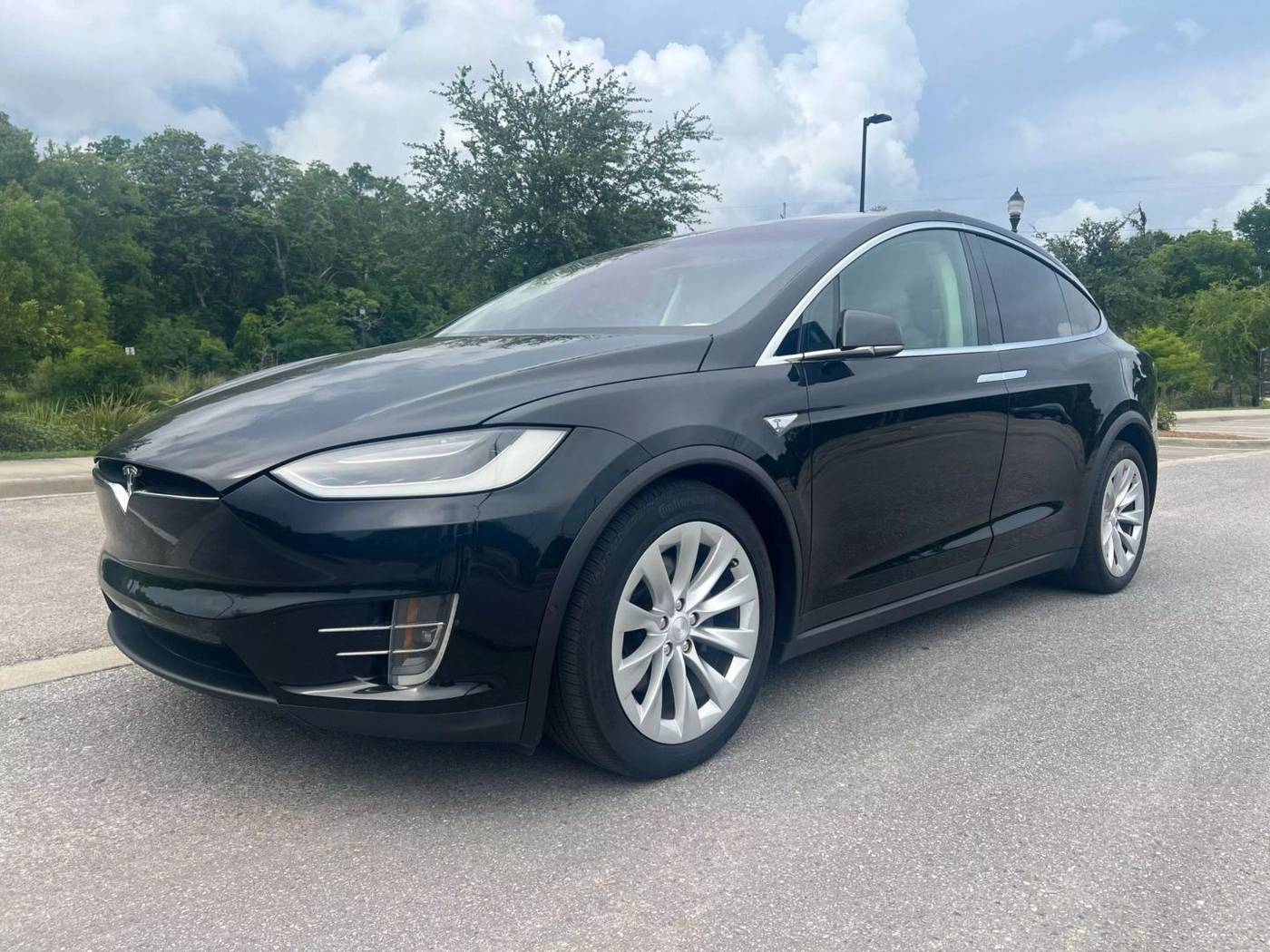 2016 Tesla Model X 90D — SUV — 88,124 mi — Pensacola, FL