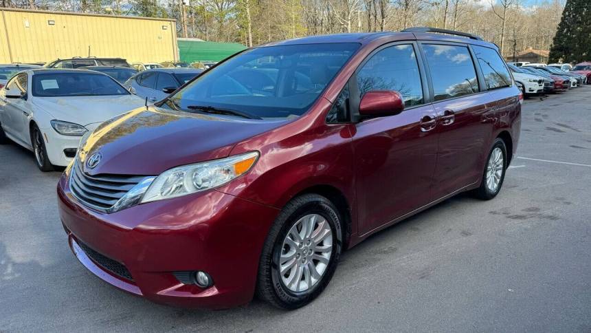 2011 Toyota Sienna XLE — Minivan — 196,500 mi — Buford, GA