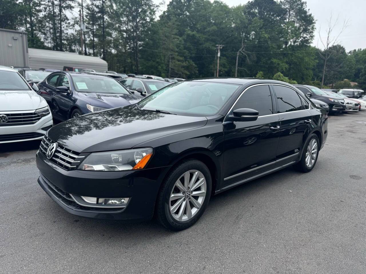 2013 Volkswagen Passat SEL Premium — Sedan — 136,100 mi — Buford, GA