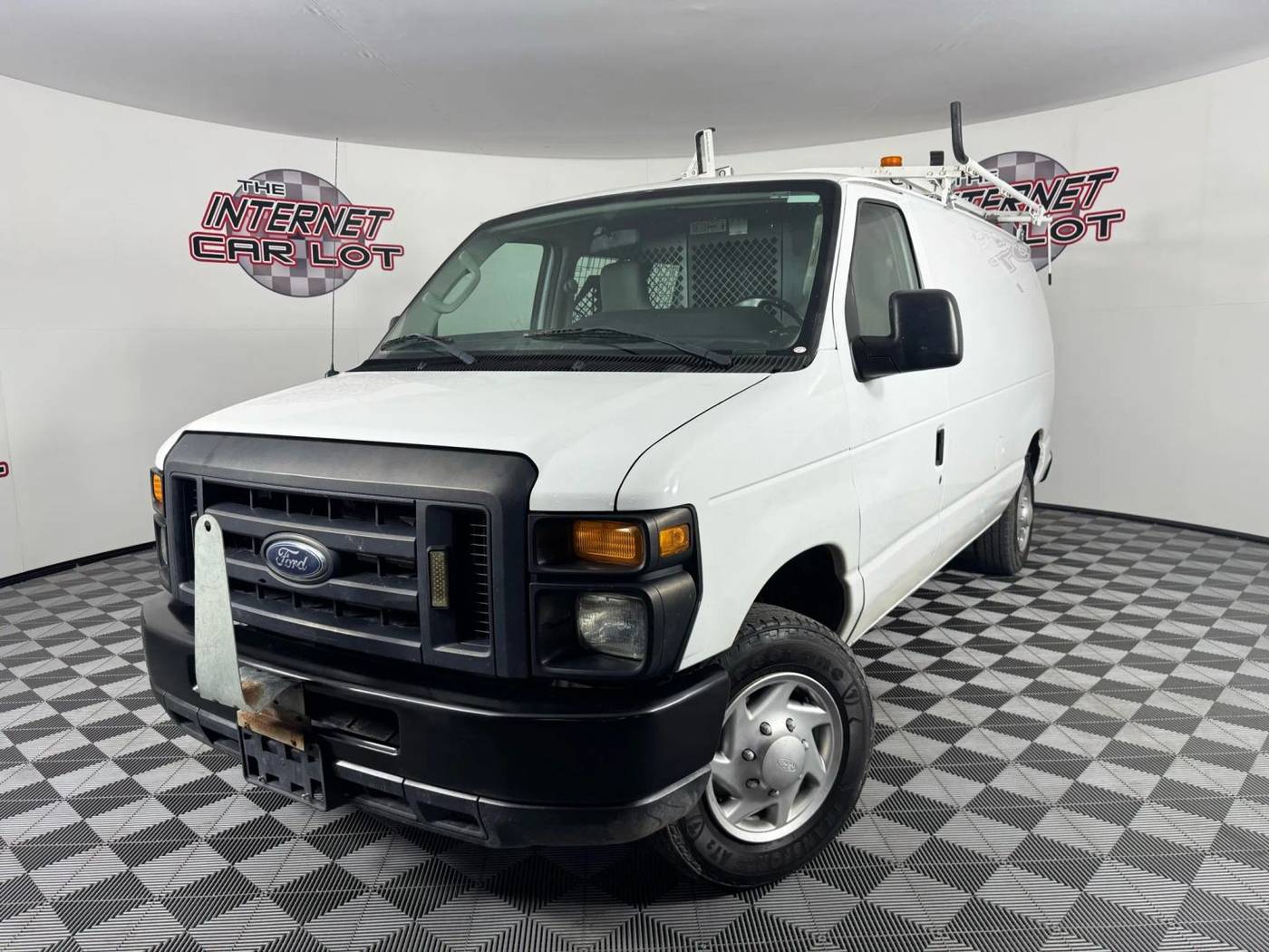 2013 Ford Econoline Cargo Van E-150 — Cargo Van — 142,121 mi — Omaha, NE