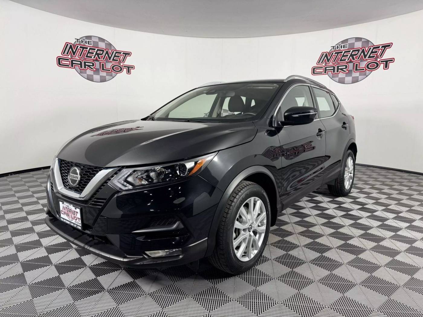 2021 Nissan Rogue Sport SV — SUV — 28,130 mi — Omaha, NE