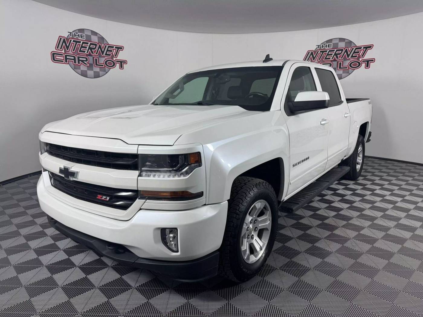 2018 Chevrolet Silverado 1500 LT — Pickup Truck — 93,883 mi — Omaha, NE