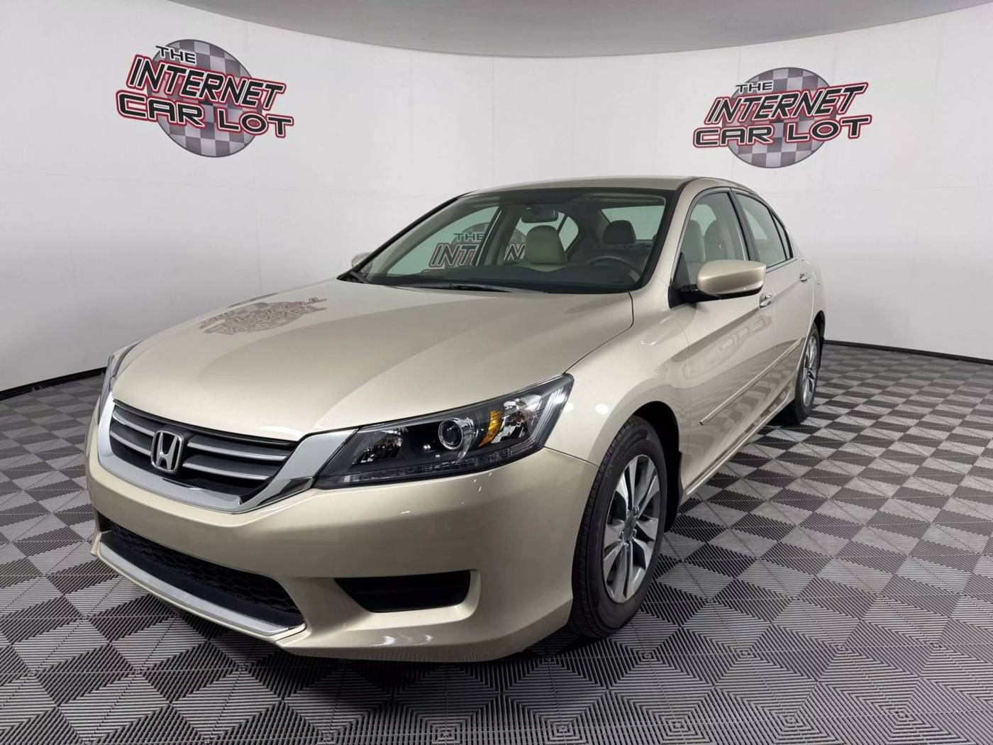 2014 Honda Accord LX — Sedan — 62,302 mi — Omaha, NE