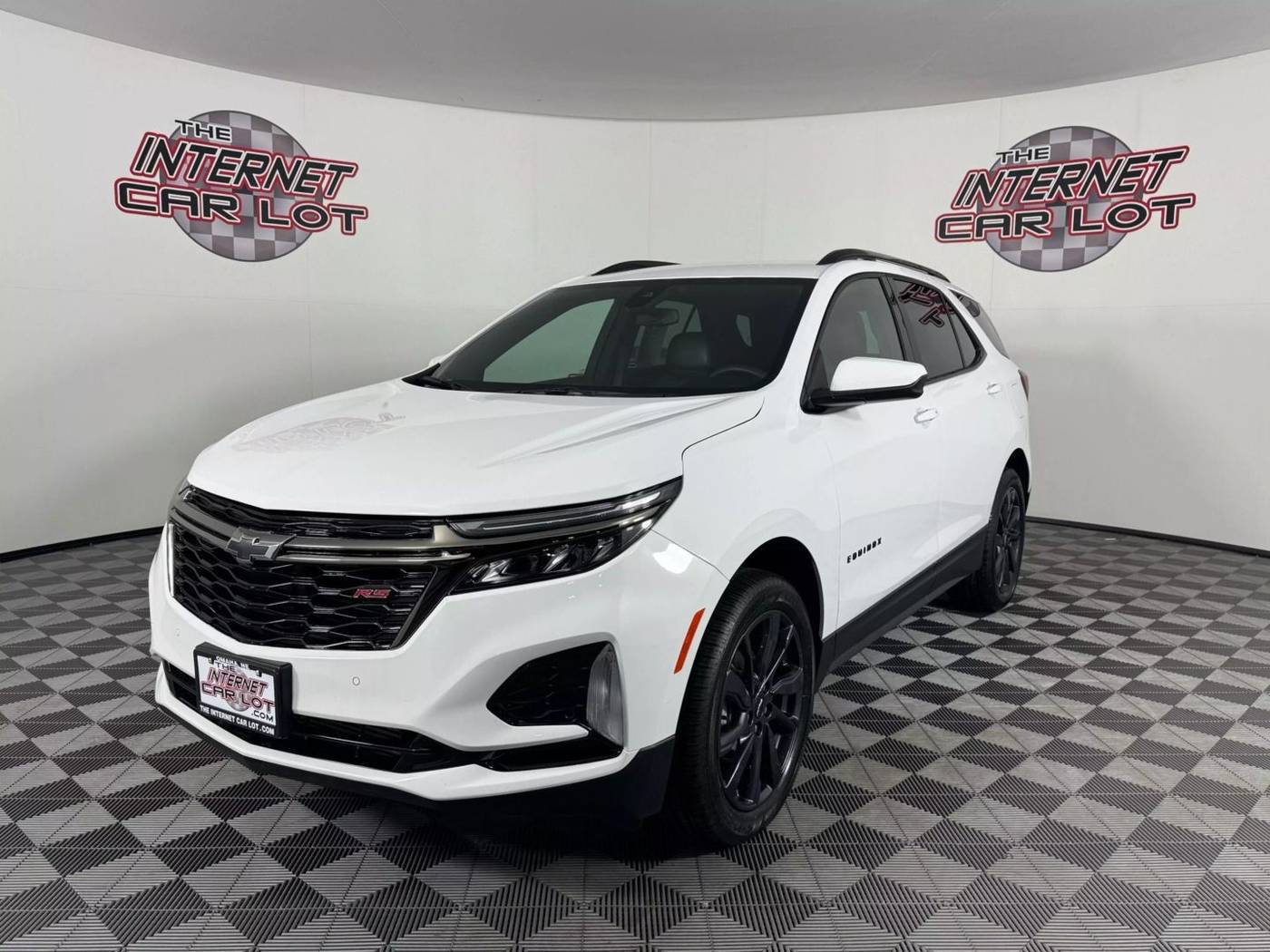 2023 Chevrolet Equinox RS — SUV — 2,896 mi — Omaha, NE