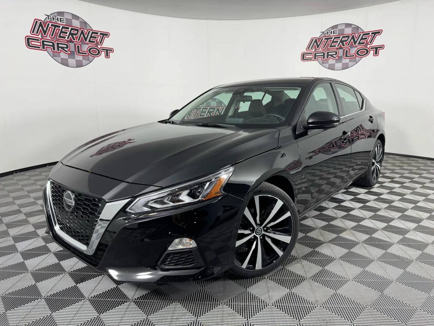 2021 Nissan Altima SR — Sedan — 42,110 mi — Omaha, NE