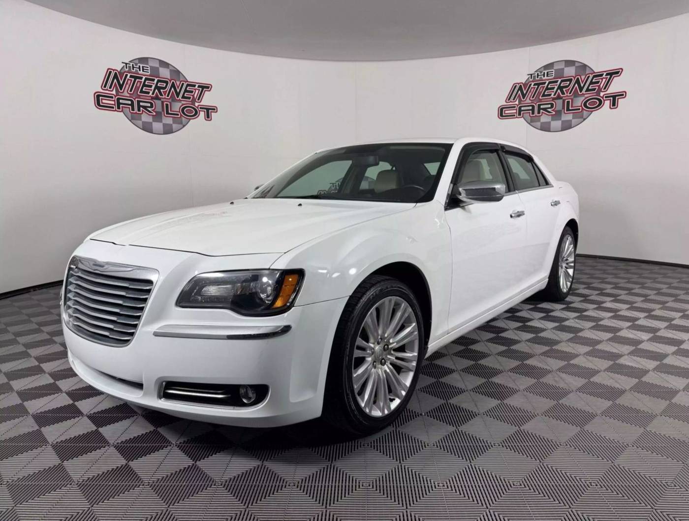2012 Chrysler 300 Limited — Sedan — 57,510 mi — Omaha, NE