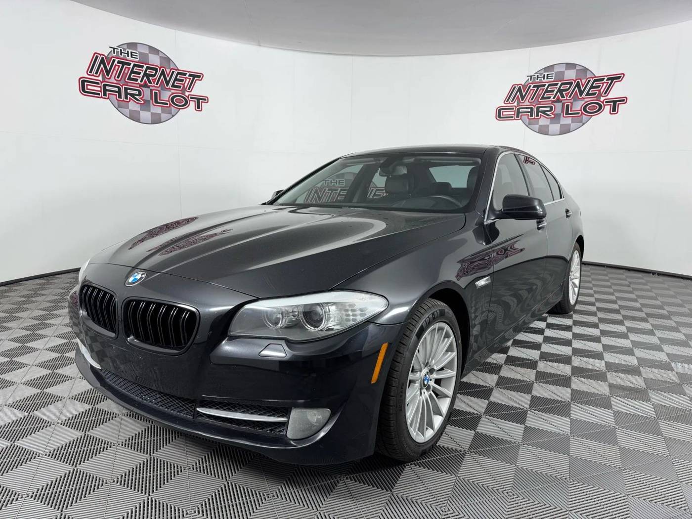 2013 BMW 5 Series 535i — Sedan — 102,312 mi — Omaha, NE