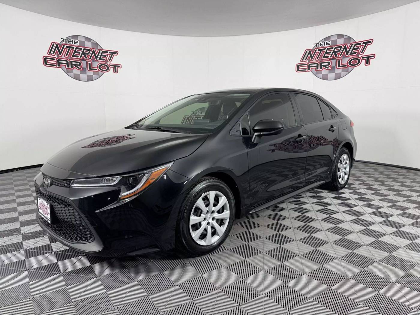 2022 Toyota Corolla LE — Sedan — 8,622 mi — Omaha, NE