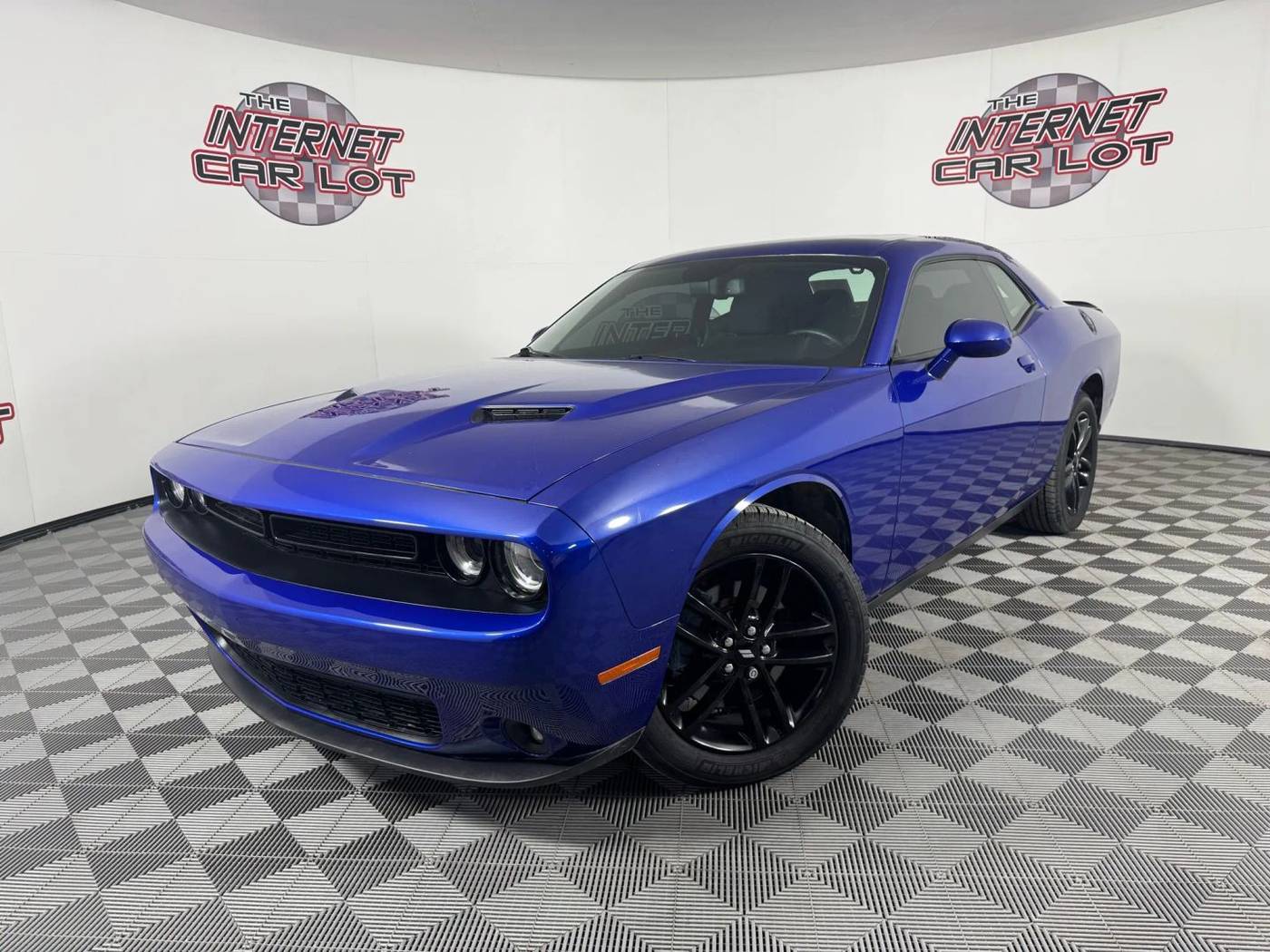 2019 Dodge Challenger SXT