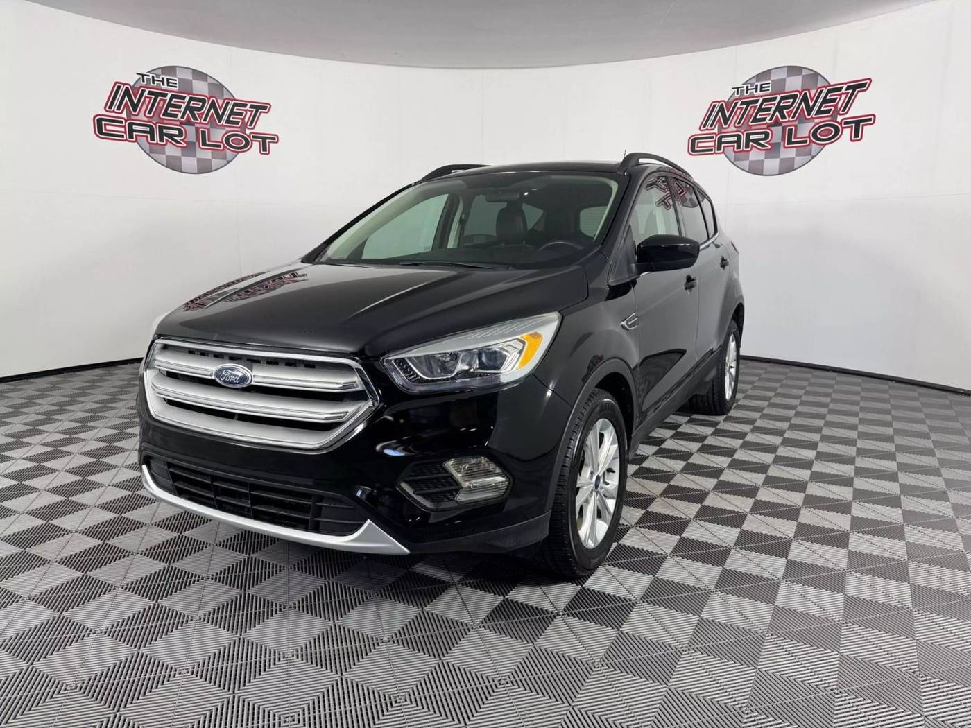2018 Ford Escape SEL — SUV — 45,561 mi — Omaha, NE