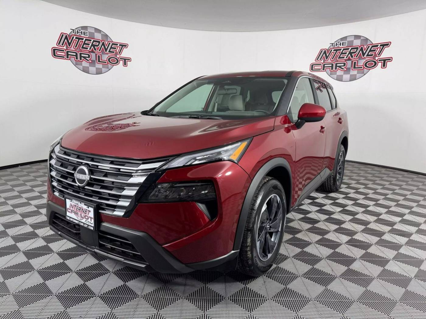 2025 Nissan Rogue SV — SUV — 10,254 mi — Omaha, NE