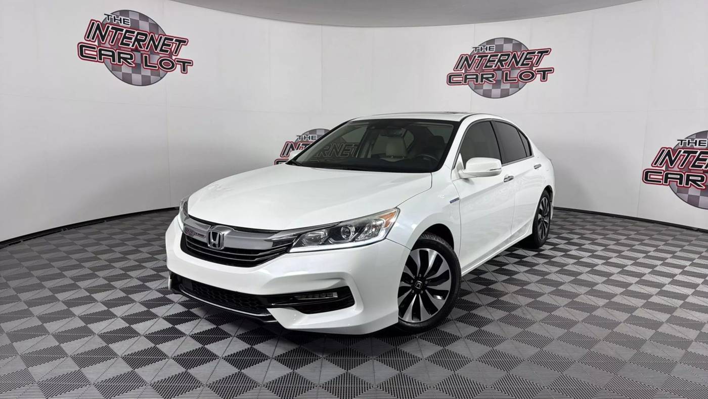 2017 Honda Accord Hybrid EX-L — Sedan — 111,233 mi — Omaha, NE
