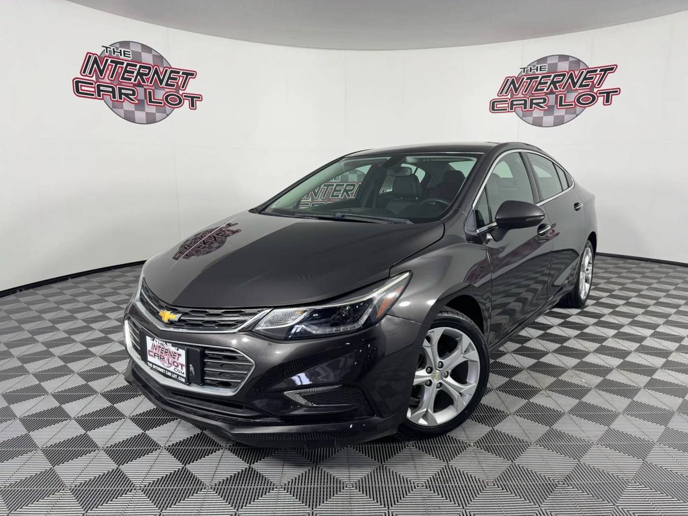 2017 Chevrolet Cruze Premier — Sedan — 91,272 mi — Omaha, NE