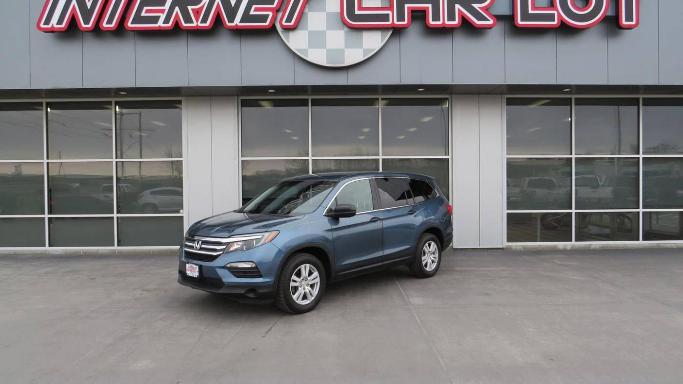 2018 Honda Pilot LX — SUV — 71,647 mi — Omaha, NE