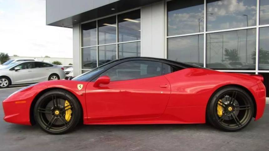 2013 Ferrari 458 Italia Italia — Coupe — 5,300 mi — Omaha, NE