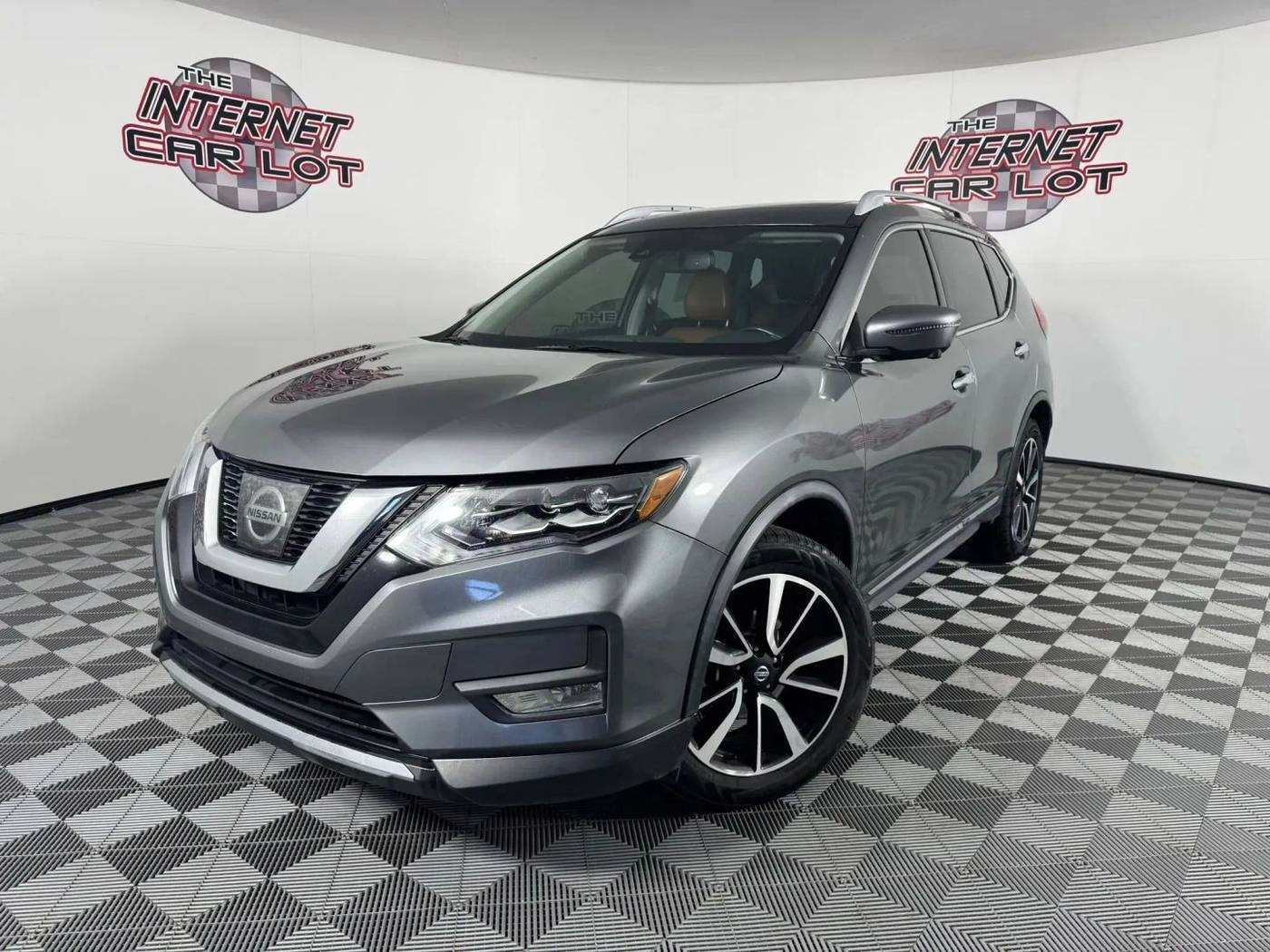 2017 Nissan Rogue SL — SUV — 87,071 mi — Omaha, NE