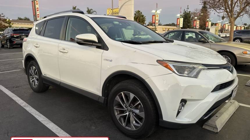 2017 Toyota RAV4 Hybrid XLE — SUV — 126,661 mi — West Covina, CA