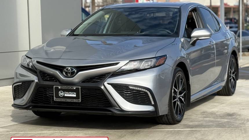 2024 Toyota Camry SE — Sedan — 16,598 mi — West Covina, CA