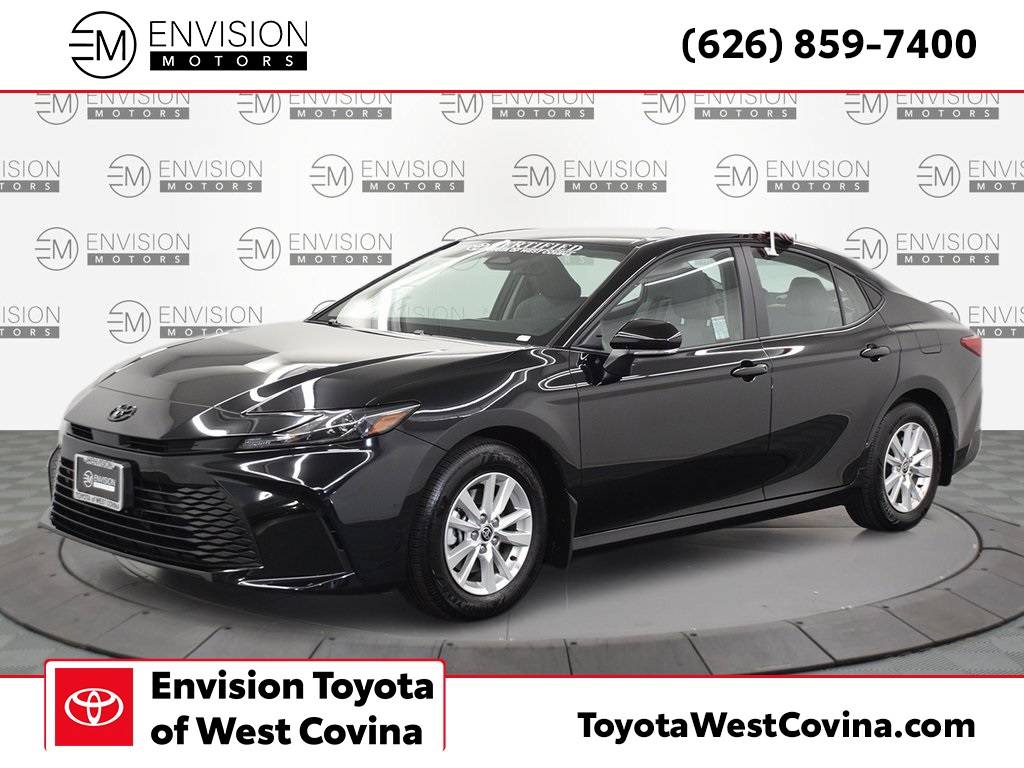 2025 Toyota Camry LE — Sedan — 4,839 mi — West Covina, CA