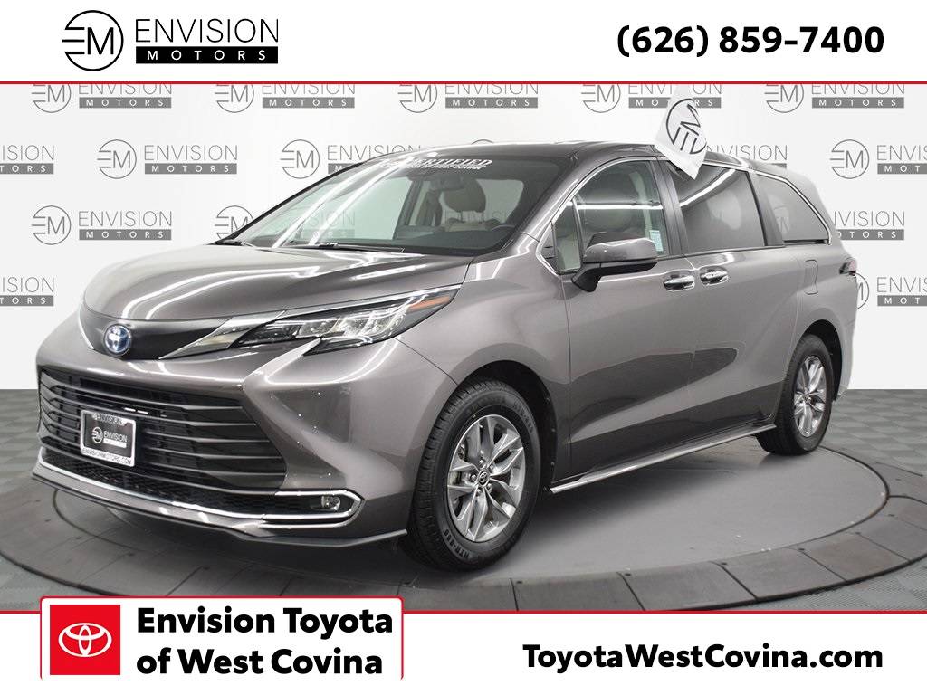 2022 Toyota Sienna XLE — Minivan — 27,779 mi — West Covina, CA