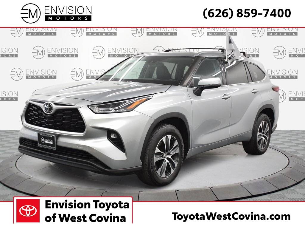 2022 Toyota Highlander XLE — SUV — 30,784 mi — West Covina, CA