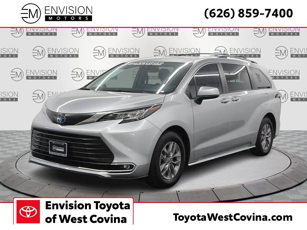 2022 Toyota Sienna XLE — Minivan — 27,894 mi — West Covina, CA