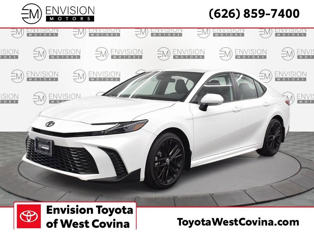 2025 Toyota Camry SE — Sedan — 7,810 mi — West Covina, CA