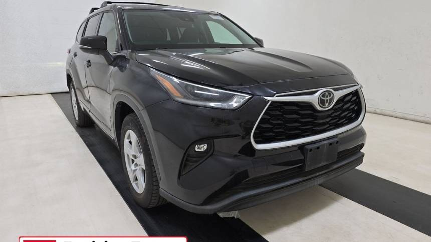 2021 Toyota Highlander LE — SUV — 54,182 mi — West Covina, CA