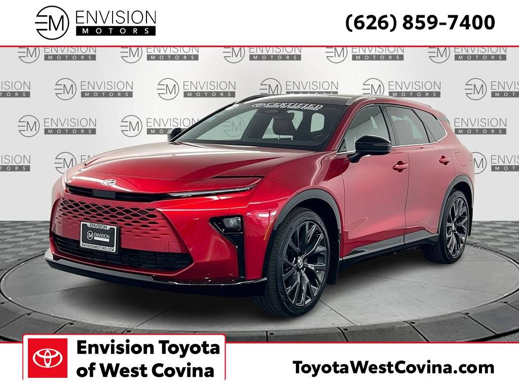 2025 Toyota Crown Signia Limited — SUV — 5,300 mi — West Covina, CA