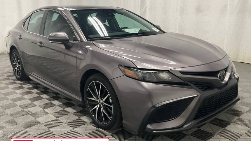 2022 Toyota Camry SE — Sedan — 42,596 mi — West Covina, CA