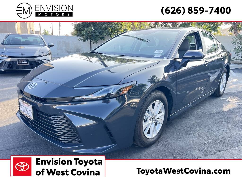 2025 Toyota Camry Hybrid LE — Sedan — 9,817 mi — West Covina, CA