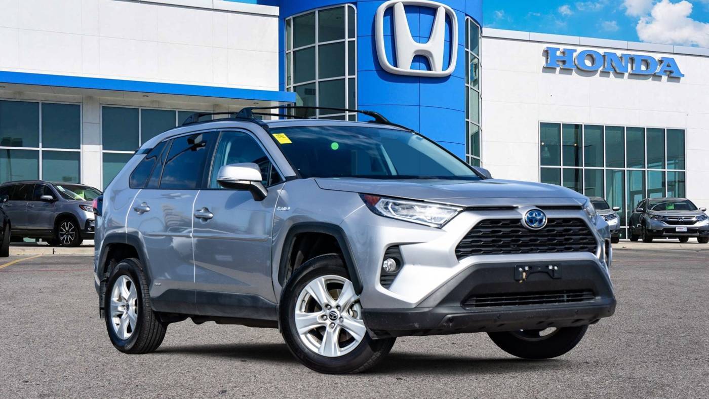 2021 Toyota RAV4 Hybrid XLE — SUV — 9,483 mi — San Antonio, TX