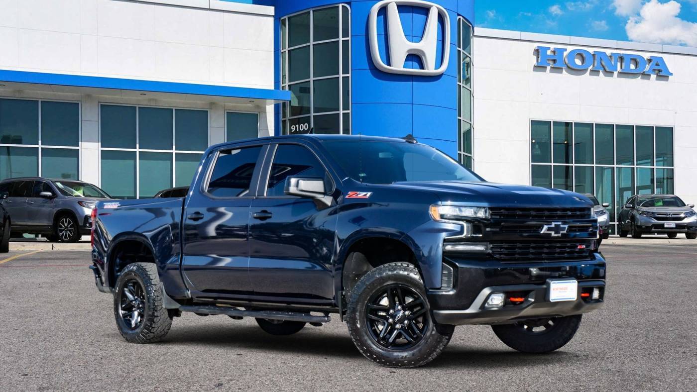 2021 Chevrolet Silverado 1500 LT Trail Boss — Pickup Truck — 101,330 mi — San Antonio, TX