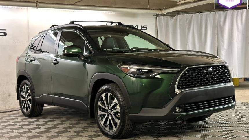 2023 Toyota Corolla Cross XLE — SUV — 5,742 mi — Rockville, MD