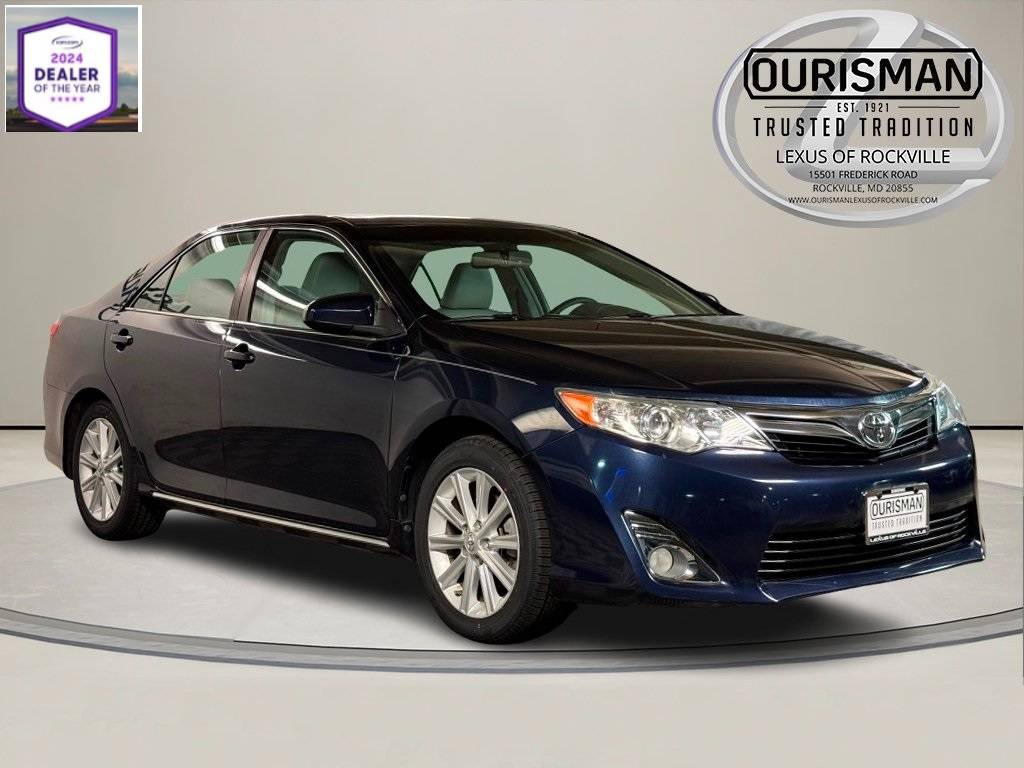 2014 Toyota Camry XLE V6 — Sedan — 22,783 mi — Rockville, MD