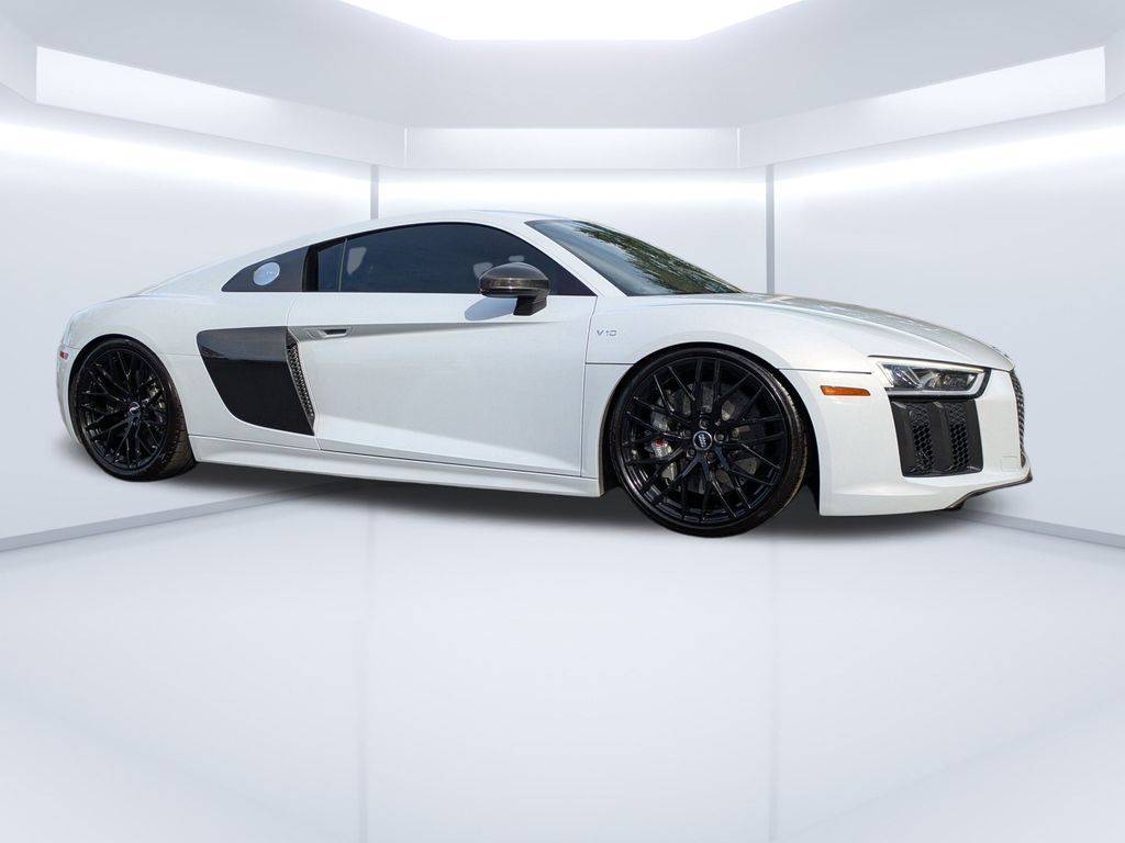 2017 Audi R8 V10 plus — Coupe — 33,576 mi — Jacksonville, FL