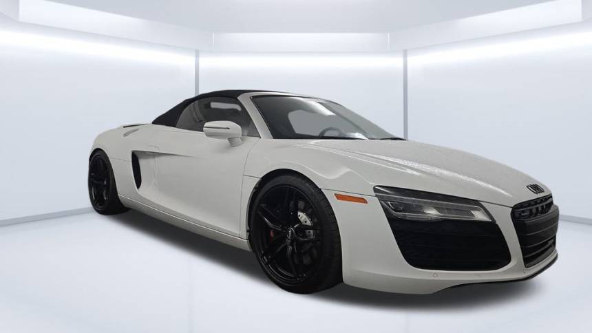 2015 Audi R8 V8 — Convertible — 37,128 mi — Jacksonville, FL
