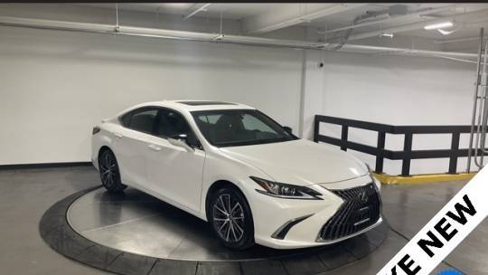 2025 Lexus ES ES 350 — Sedan — 4,355 mi — Great Neck, NY