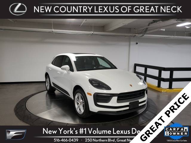 2022 Porsche Macan Standard — SUV — 37,727 mi — Great Neck, NY