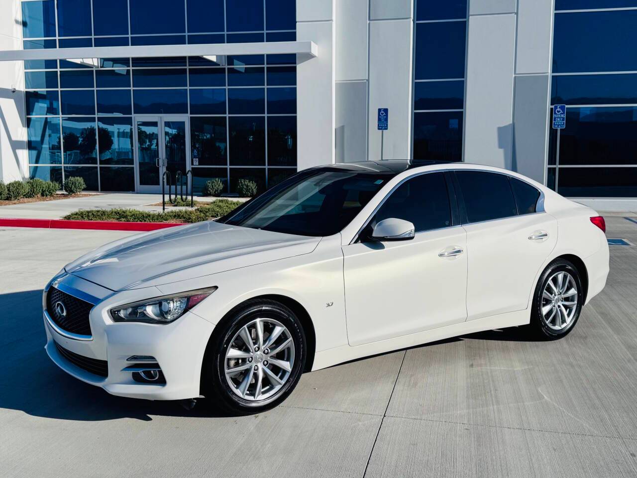 2015 INFINITI Q50 Premium — Sedan — 76,857 mi — San Bernardino, CA