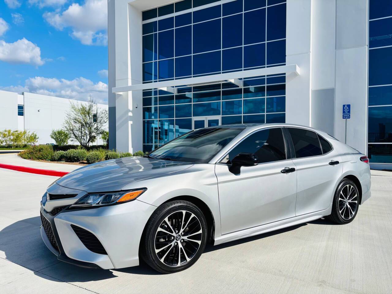 2019 Toyota Camry SE — Sedan — 67,861 mi — San Bernardino, CA