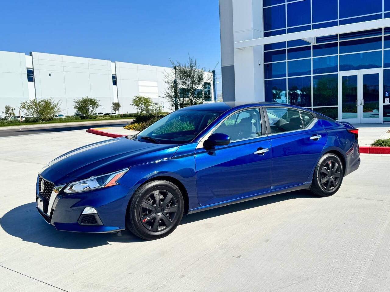 2020 Nissan Altima S — Sedan — 36,755 mi — San Bernardino, CA