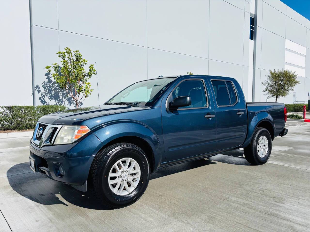 2016 Nissan Frontier SV — Pickup Truck — 47,653 mi — San Bernardino, CA