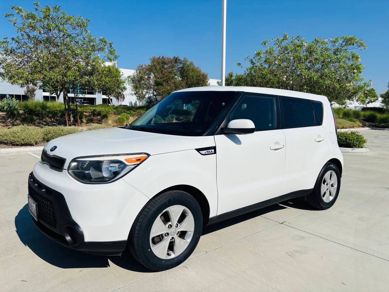 2016 Kia Soul Base — Hatchback — 99,056 mi — San Bernardino, CA