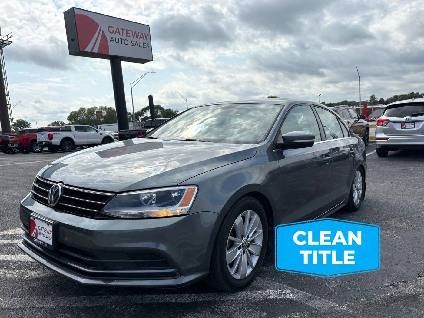 2016 Volkswagen Jetta 1.4T SE — Sedan — 95,712 mi — Omaha, NE