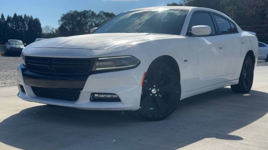 2016 Dodge Charger SXT — Sedan — 151,661 mi — Buford, GA