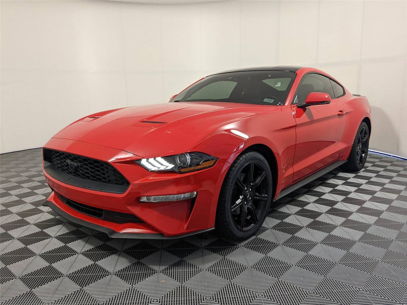 2018 Ford Mustang EcoBoost Premium — Coupe — 71,114 mi — McDonough, GA
