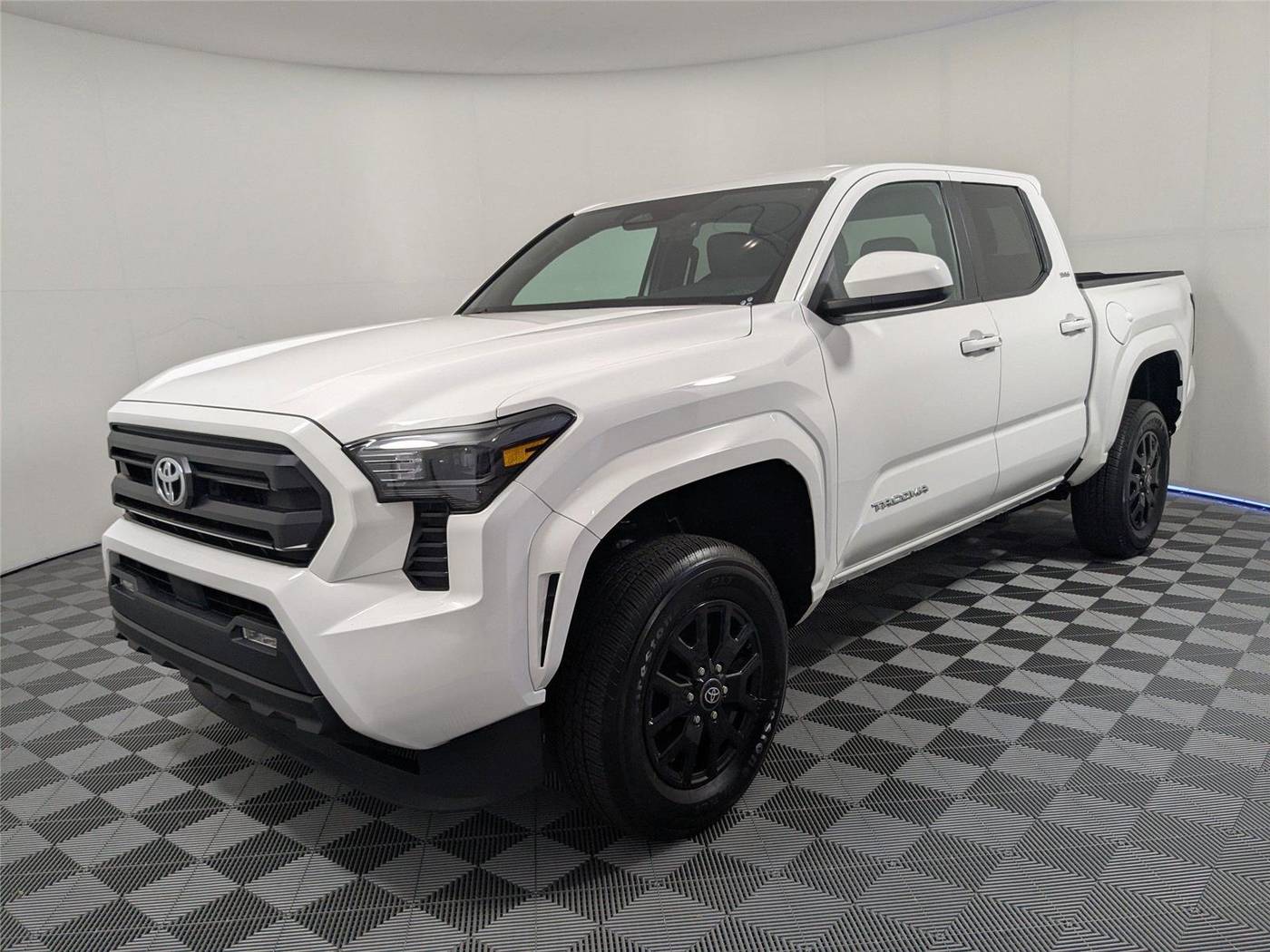 2024 Toyota Tacoma SR5 — Pickup Truck — 34,053 mi — McDonough, GA